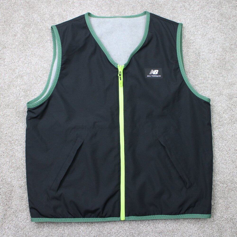 New Balance Reversible Vest Mens Medium All Terrain Fleece/Soft Shell Gray/Black